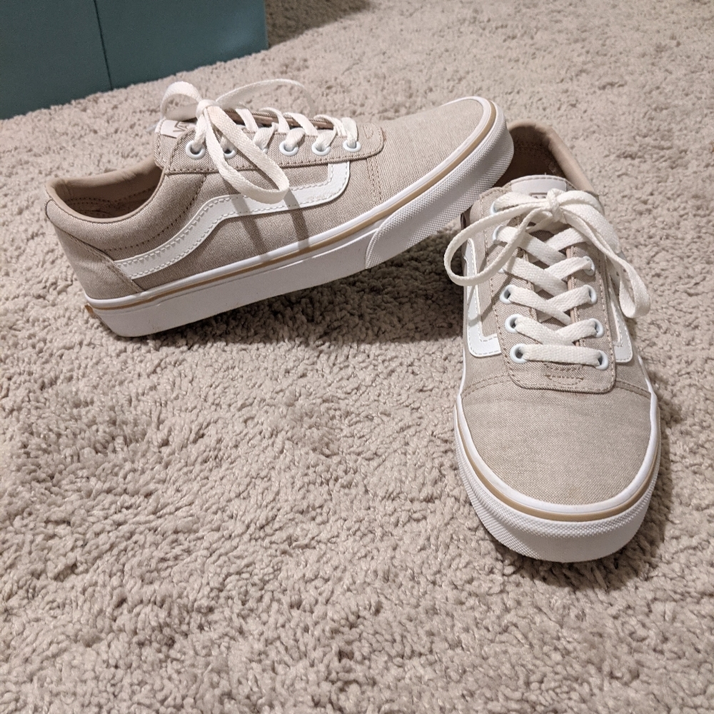 Women's vans
